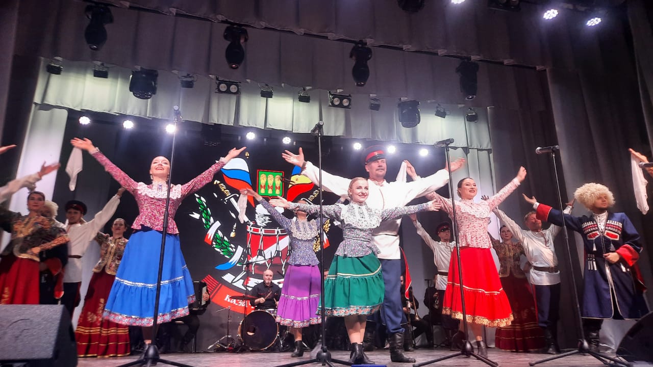 Концерт «Матушка Россия» для молодежи пгт. Лунино Концерт «Матушка Россия» для молодежи пгт. Лунино